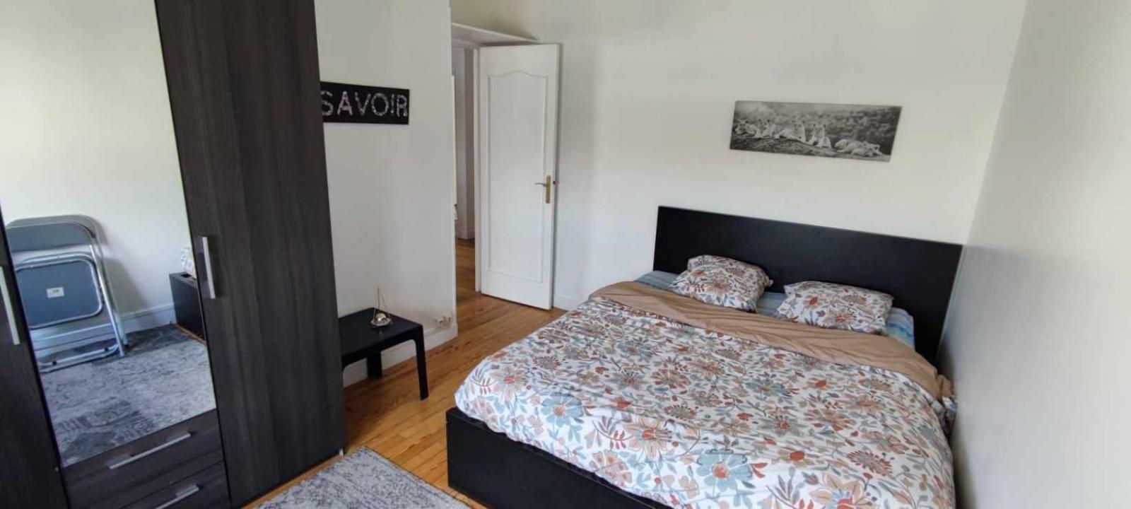 Apartament Au Calme Caen Zewnętrze zdjęcie